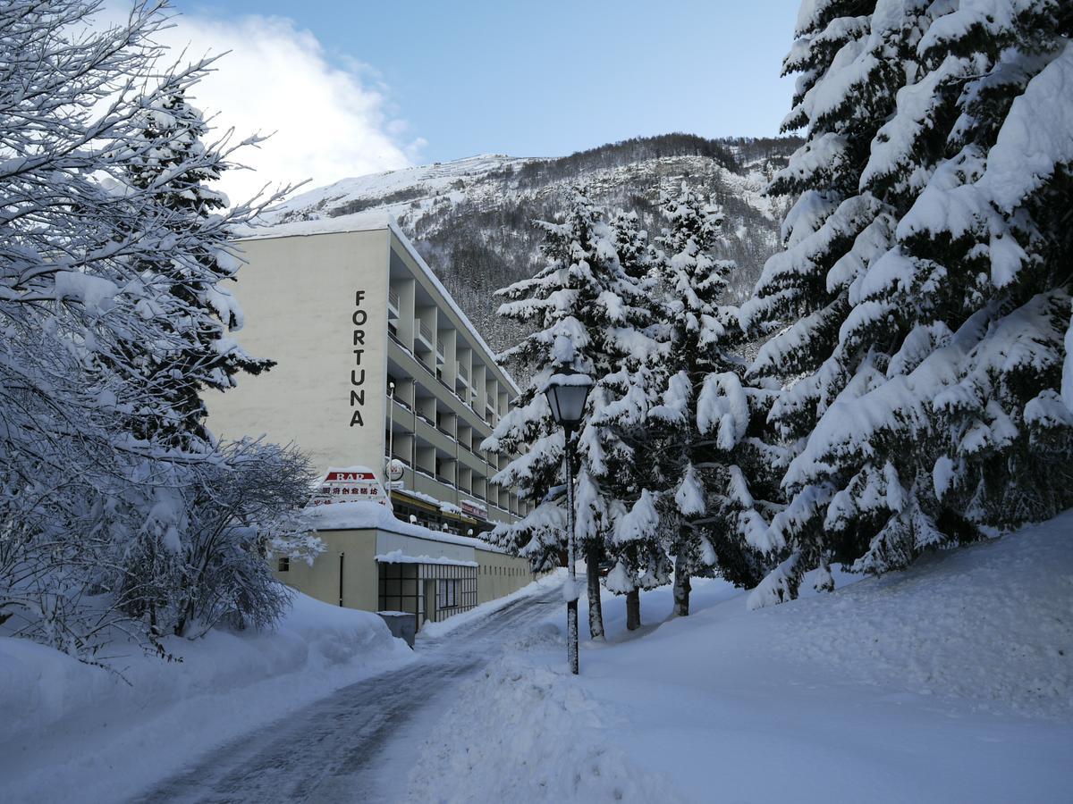 Fortuna Leukerbad Esterno foto